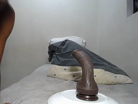 KinkyJXxX online show from March 6, 4:18 am