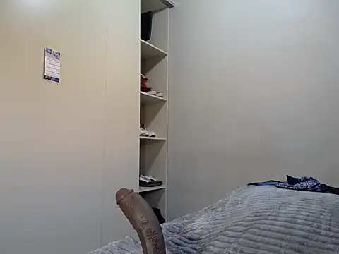 KinkyJXxX online show from May 15, 5:38 am