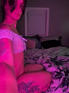 LexiLuxi online show from November 27, 4:13 am