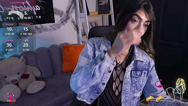 Snapshot of RenataMason chatting on January 7, 2:00 pm RenataMason online show from January 7, 2:00 pm