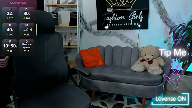 Snapshot of RenataMason chatting on December 19, 12:40 pm RenataMason online show from December 19, 12:40 pm