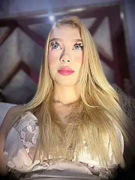 valeryfox   online show from February 18, 9:55 pm