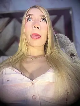 valeryfox   online show from March 21, 12:56 am