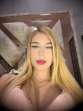 valeryfox   online show from May 7, 11:52 pm