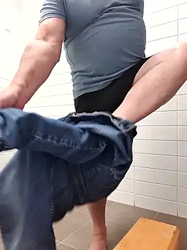 bighopey73 online show from January 9, 3:24 am