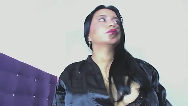 veronicaa squirt online show from February 13, 3:17 am