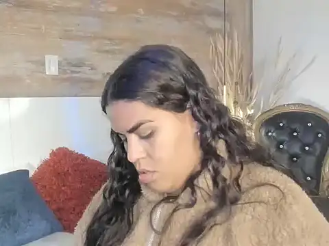 lathiffa online show from December 20, 6:38 am