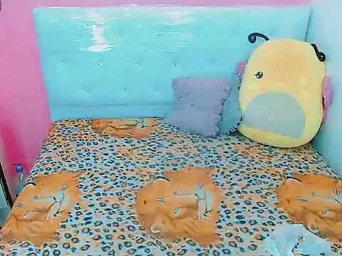 Snapshot of xwetdreamsx chatting on January 14, 12:14 am xwetdreamsx online show from January 14, 12:14 am