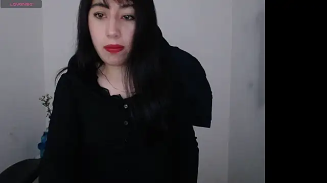 luisa homes online show from March 3, 10:17 pm