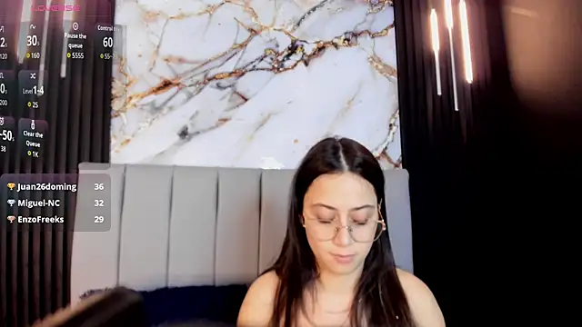 SophieeMoore online show from January 31, 7:12 pm