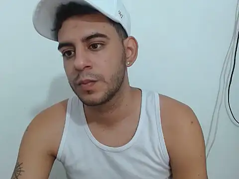 pinky 7 online show from November 23, 3:55 pm