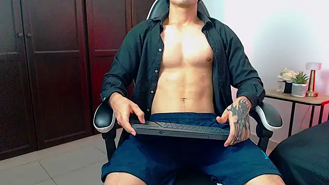 eren jeager online show from February 7, 1:24 am