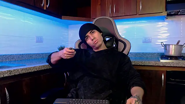 eren jeager online show from February 27, 1:06 am