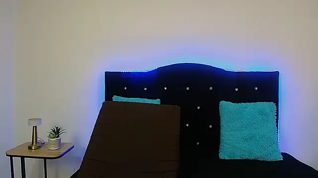 eren jeager online show from January 16, 8:24 pm