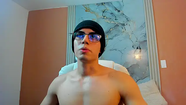 eren jeager online show from November 22, 3:38 am