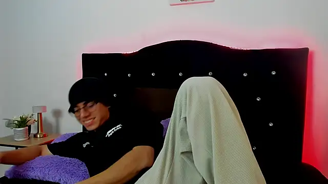 eren jeager online show from February 21, 1:29 am