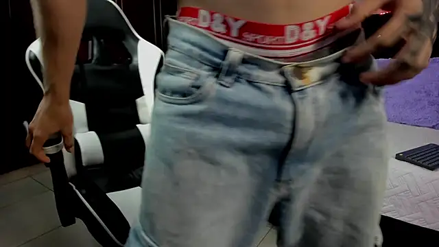 eren jeager online show from March 14, 1:44 am