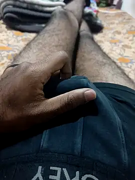 yuvrajpandey online show from December 4, 10:20 pm