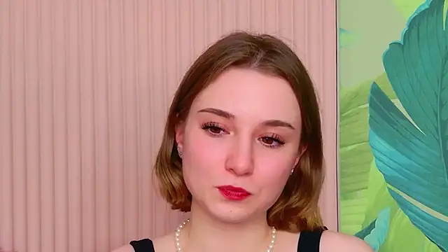 Janice Corona online show from March 10, 4:00 pm