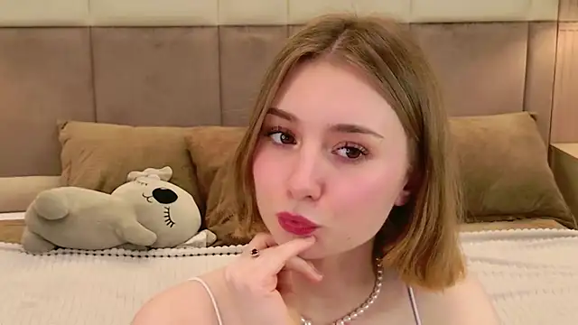 Janice Corona online show from March 19, 3:56 pm