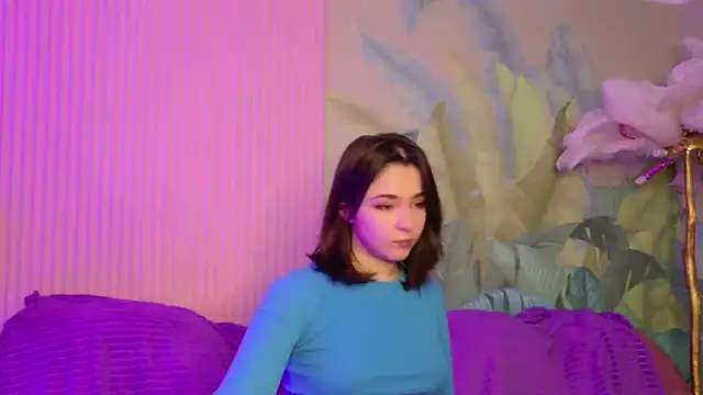 Wendy Finch online show from February 2, 9:14 pm