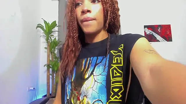 Catty Noir online show from December 4, 7:57 pm