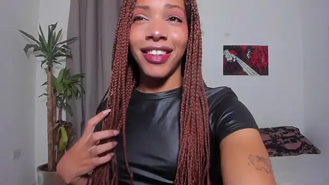 Catty Noir online show from April 17, 3:31 am