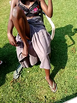 VirginPrincess06 online show from December 4, 1:10 pm