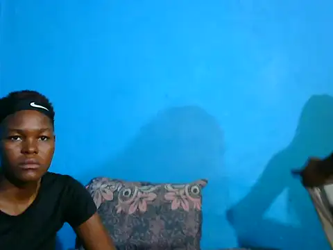 VirginPrincess06 online show from December 14, 9:59 am