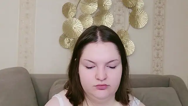 Vanessa Resie online show from November 23, 5:50 am