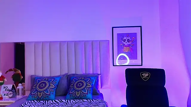 Mara Wolf01 online show from November 28, 7:47 pm