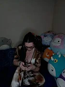 LaylaLucis online show from January 10, 1:56 am