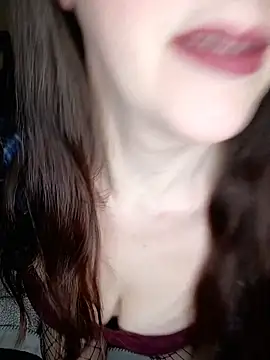 LaylaLucis online show from January 18, 1:31 am