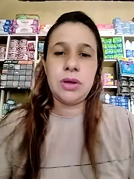MIA-LARIOS online show from May 5, 3:04 pm