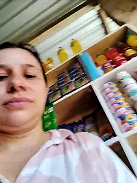 MIA-LARIOS online show from April 9, 3:40 pm