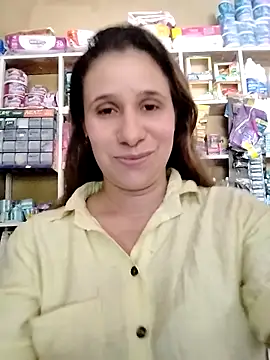 MIA-LARIOS online show from March 25, 9:03 pm