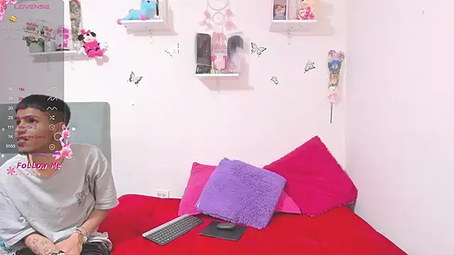 tammy moon09  online show from March 12, 5:02 am