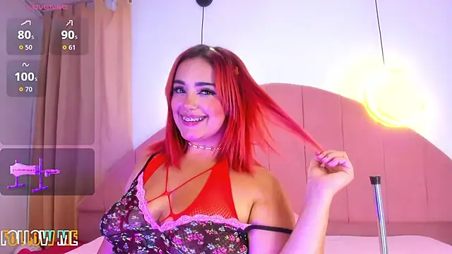 Snapshot of Mia_Rose22 chatting on February 21, 2:35 am Mia Rose22 online show from February 21, 2:35 am