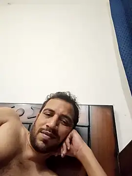 Snapshot of Nick_cbdelhi chatting on November 22, 12:37 pm Nick cbdelhi online show from November 22, 12:37 pm