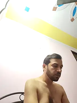 Snapshot of Nick_cbdelhi chatting on November 24, 1:11 pm Nick cbdelhi online show from November 24, 1:11 pm