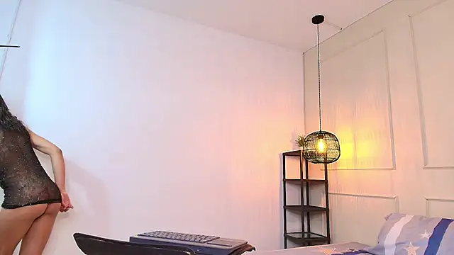 Snapshot of SashaVellor chatting on December 20, 3:42 am SashaVellor online show from December 20, 3:42 am