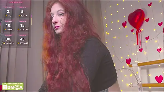 caty cuddly online show from February 11, 9:36 pm