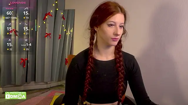 caty cuddly online show from February 24, 9:26 pm