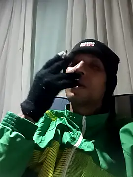Gzinho69ik online show from May 30, 2:51 am