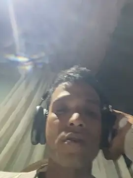 Snapshot of Gzinho69ik chatting on July 15, 2:18 am Gzinho69ik online show from July 15, 2:18 am