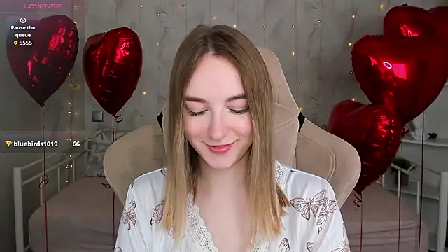 Shy Polly online show from February 10, 12:09 am