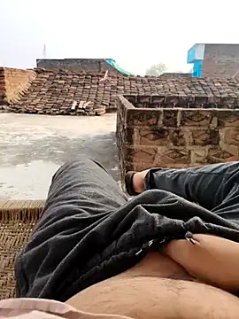 Snapshot of apka_rockstarr chatting on November 23, 2:54 am apka rockstarr online show from November 23, 2:54 am