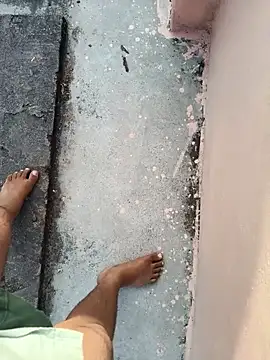 Snapshot of apka_rockstarr chatting on November 29, 9:20 am apka rockstarr online show from November 29, 9:20 am