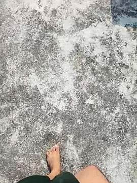 Snapshot of apka_rockstarr chatting on November 30, 3:40 am apka rockstarr online show from November 30, 3:40 am