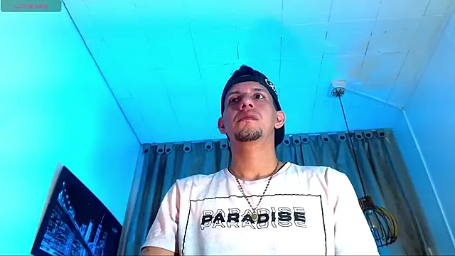 Sebastian Smith   online show from April 15, 11:38 am